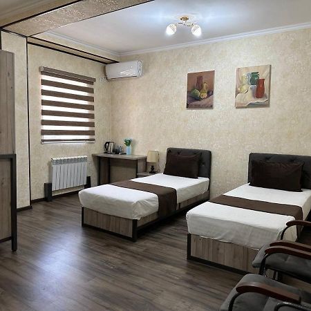 Yantai Hotel Tashkent Luaran gambar