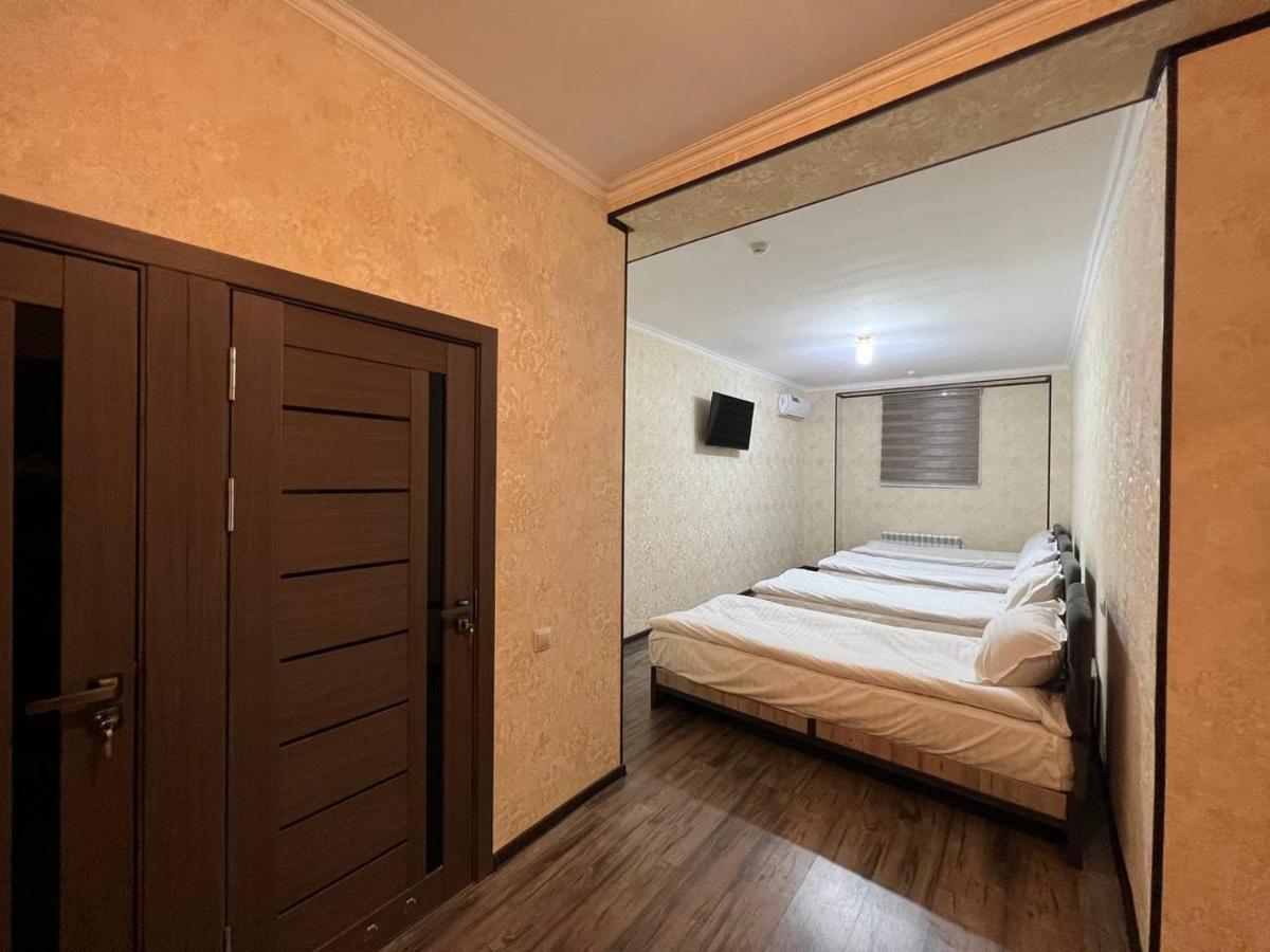 Yantai Hotel Tashkent Luaran gambar
