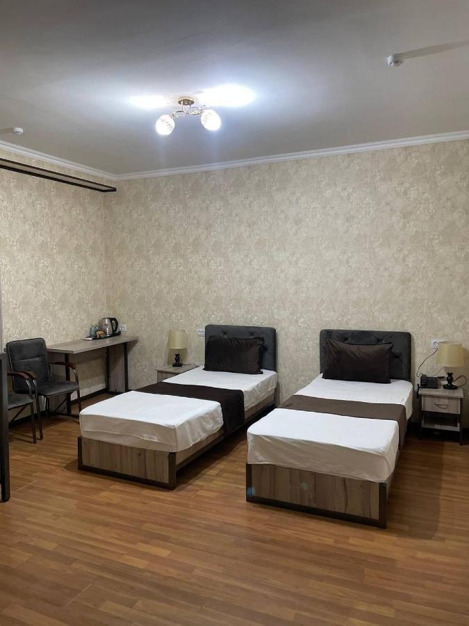 Yantai Hotel Tashkent Luaran gambar