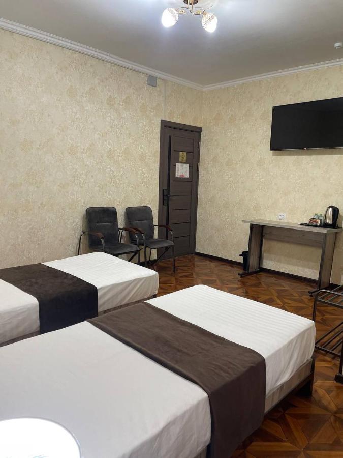 Yantai Hotel Tashkent Luaran gambar