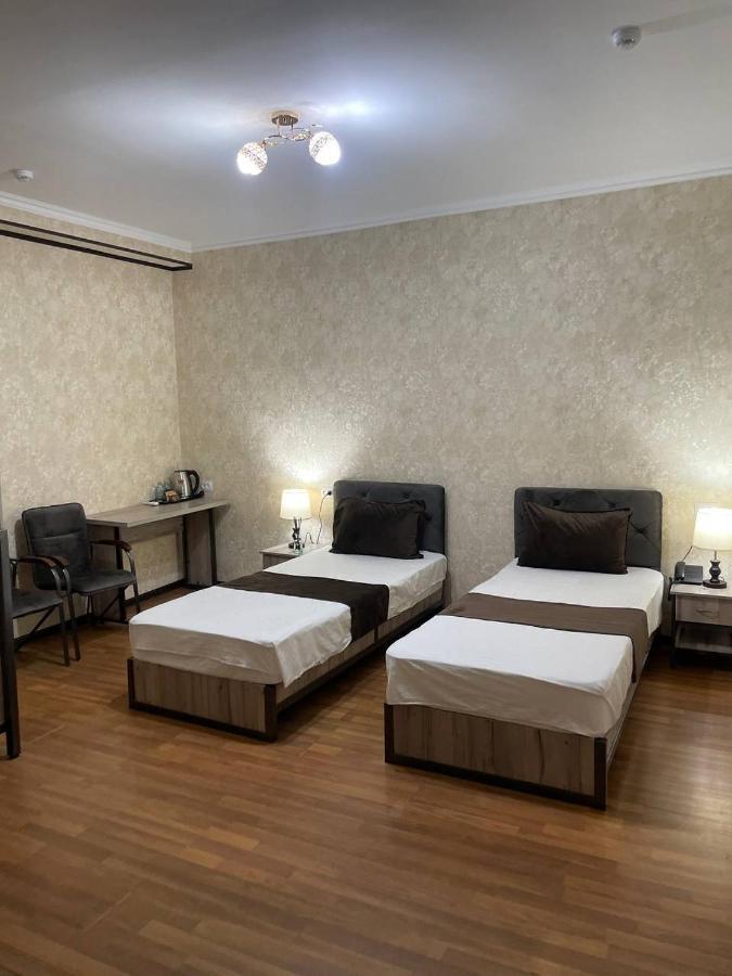 Yantai Hotel Tashkent Luaran gambar